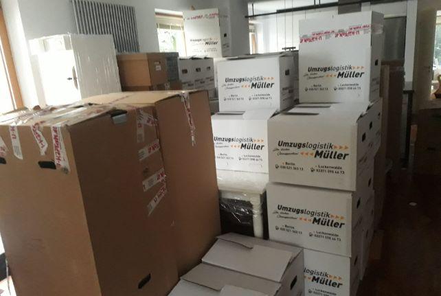 Labor Umzug preise erfahren in Panschwitz-Kuckau